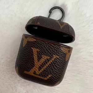 AirPods Accessory Case